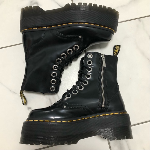 Dr. Martens Jadon Max Platform Boots - Picture 5 of 16